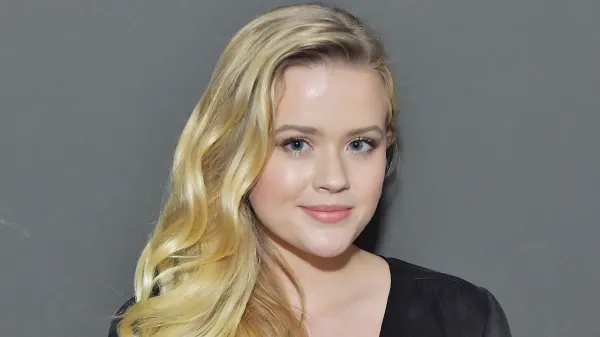 Ava Phillippe