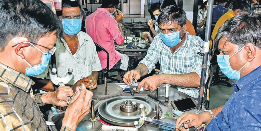 Diamond polishers in Surat face wage reductions amid falling diamond prices, despite increased lab-grown diamond production.