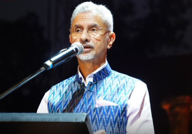 External Affairs Minister Jaishankar addresses the Indian diaspora in Brisbane, calling for a united approach to growth.

